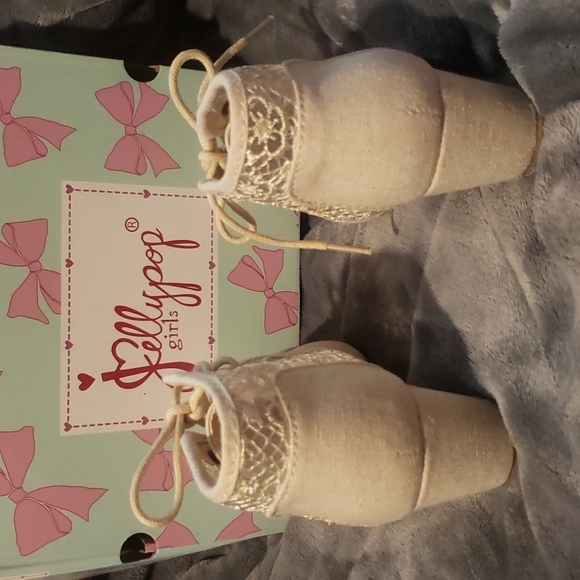 Girls Junior Natural Canvas wedge shoes size 1 M - Picture 4 of 8